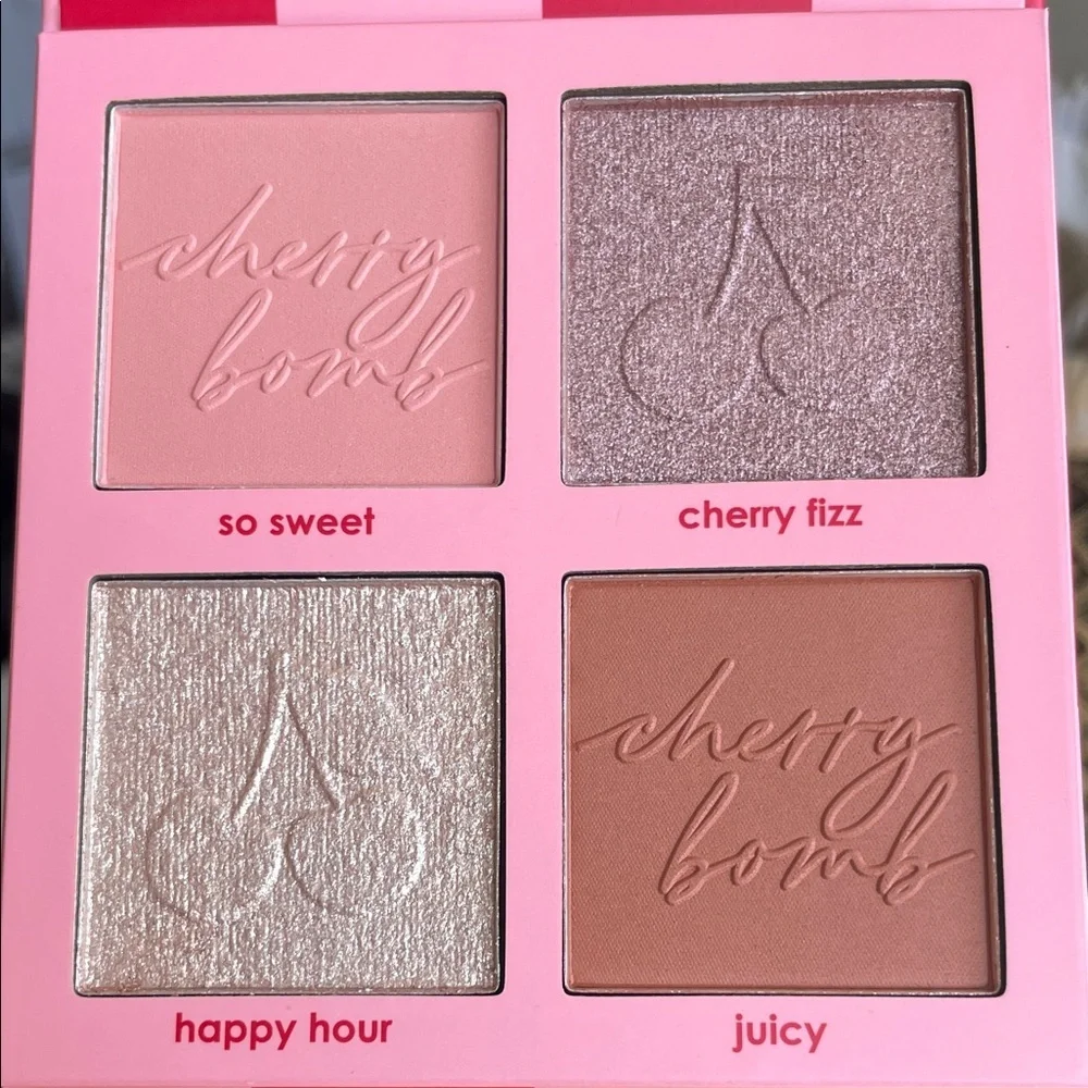 CIATE London|Cherry Bomb Blush Palette~Light/Medium| BNIB